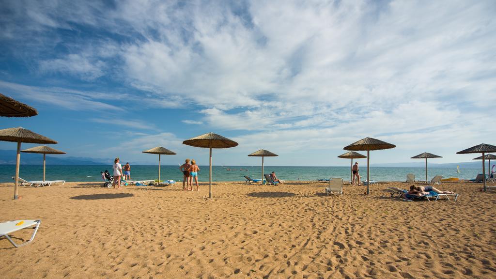 Buca Beach Resort Messíni Extérieur photo