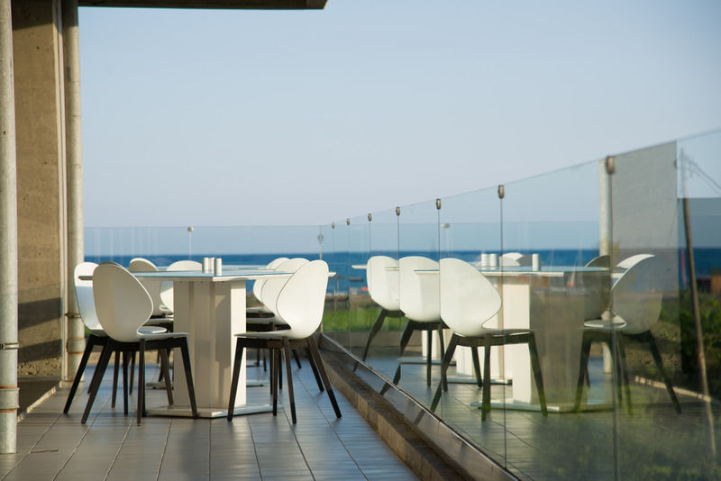 Buca Beach Resort Messíni Extérieur photo